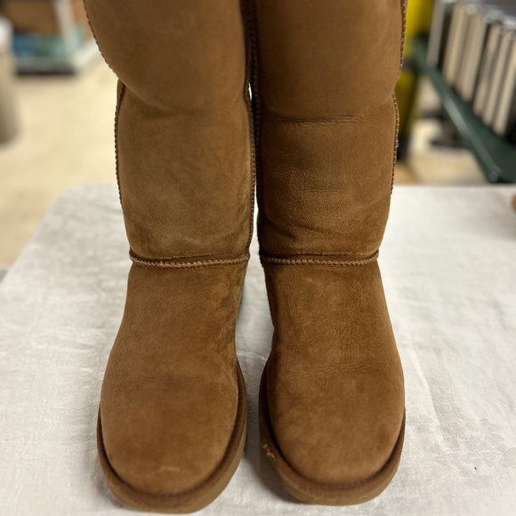 UGG UGGS Women's Boots 9 Classic Knee High Tall Winter Flats Brown Sheepskin. - Picture 4 of 12